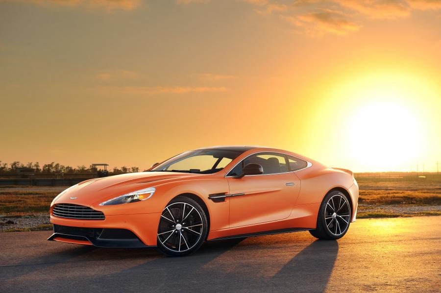  Aston Martin Vanquish 2012 года  (NA) (фото 157 из 182)